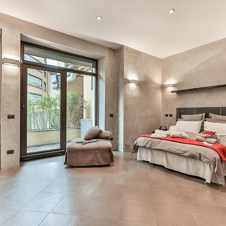 San Babila Suite Milan Bagian luar foto